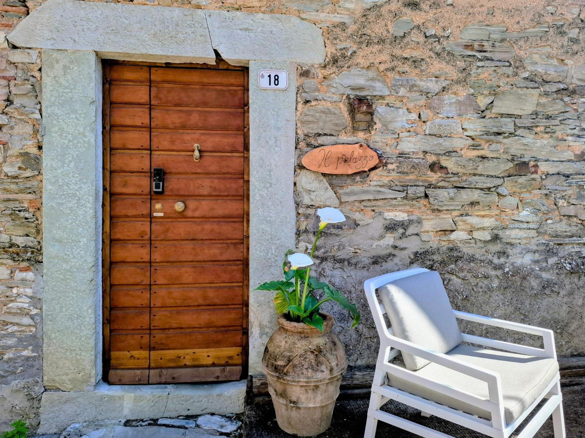 ホテル Il Palazzo, Le Fornaci サッセッタ エクステリア 写真
